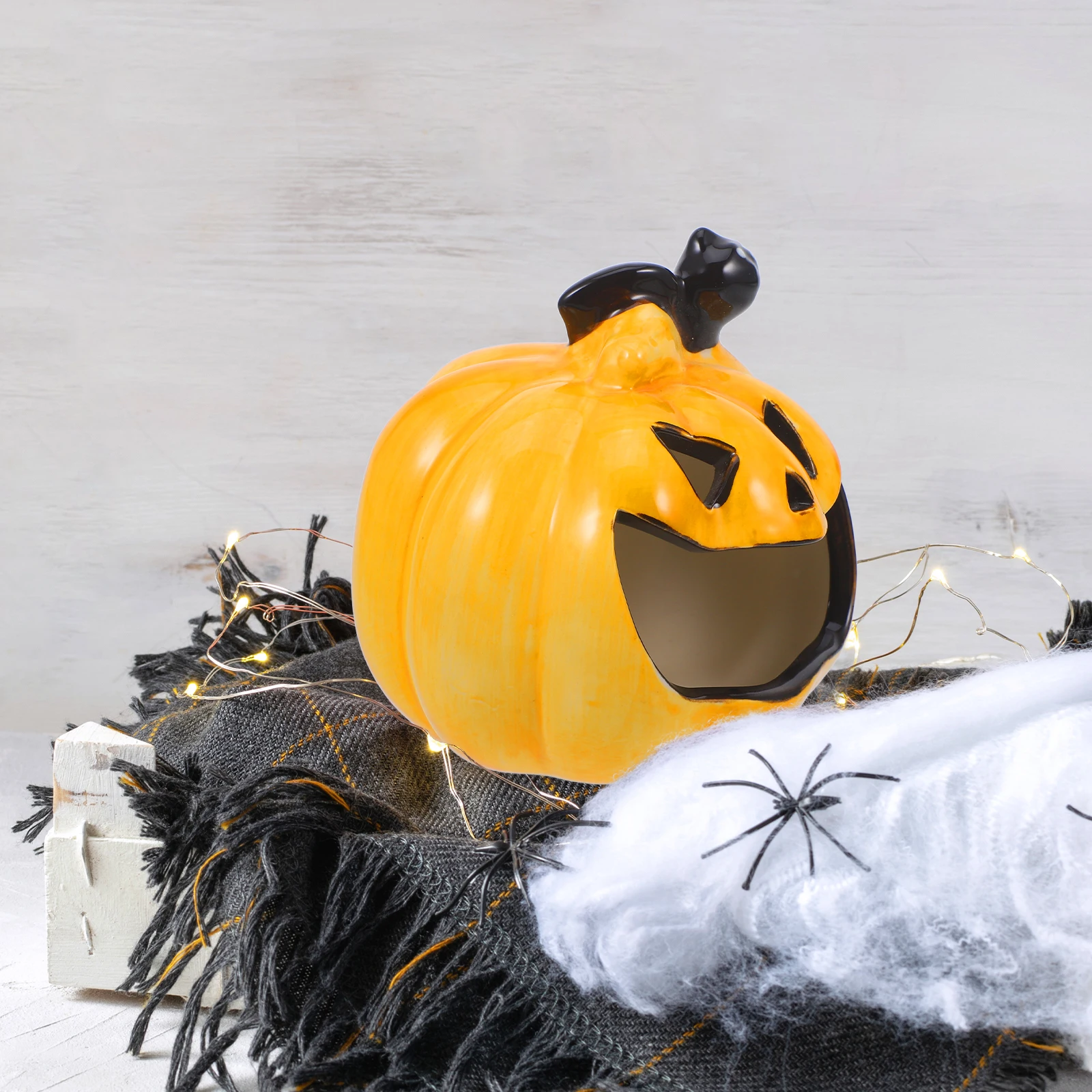 

Pumpkin Shaped Ceramic Ashtray Desktop Adornment For Office Home Decor Halloween Party Table Ashtray Smoking Holder Decorative