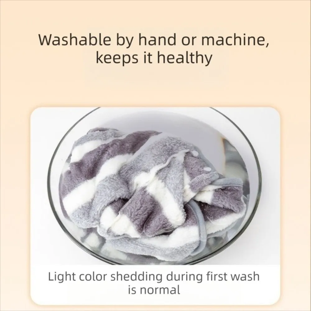 Asciugamano in velluto corallo super assorbente Accappatoio per cani a righe morbide ad asciugatura rapida addensato con asciugamano per cani con tracolla regolabile