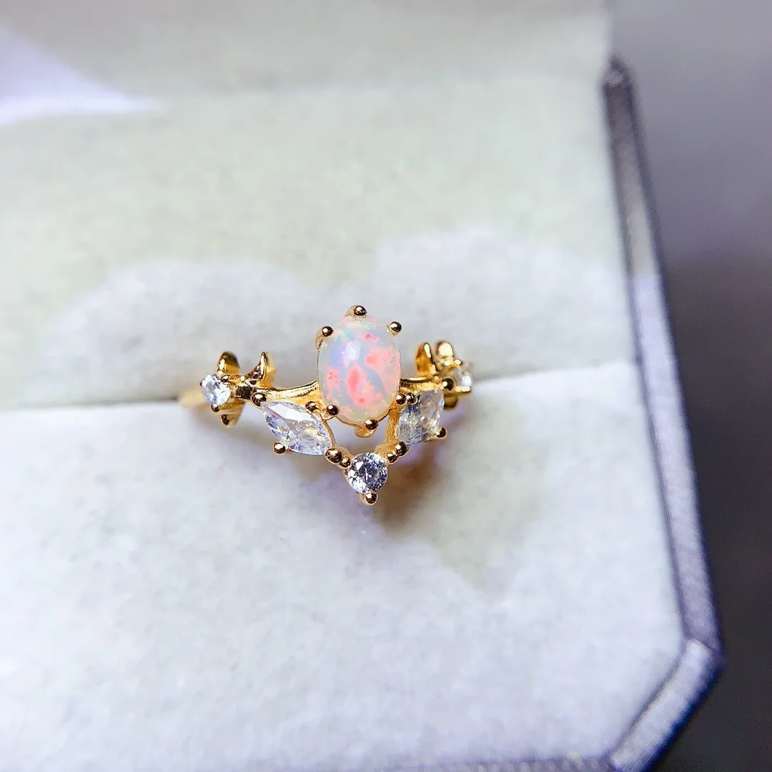 

Гламурное кольцо с геометрическим серебром S925 и ярким натуральным опалом. Роскошный массивный дизайнерский подарок.