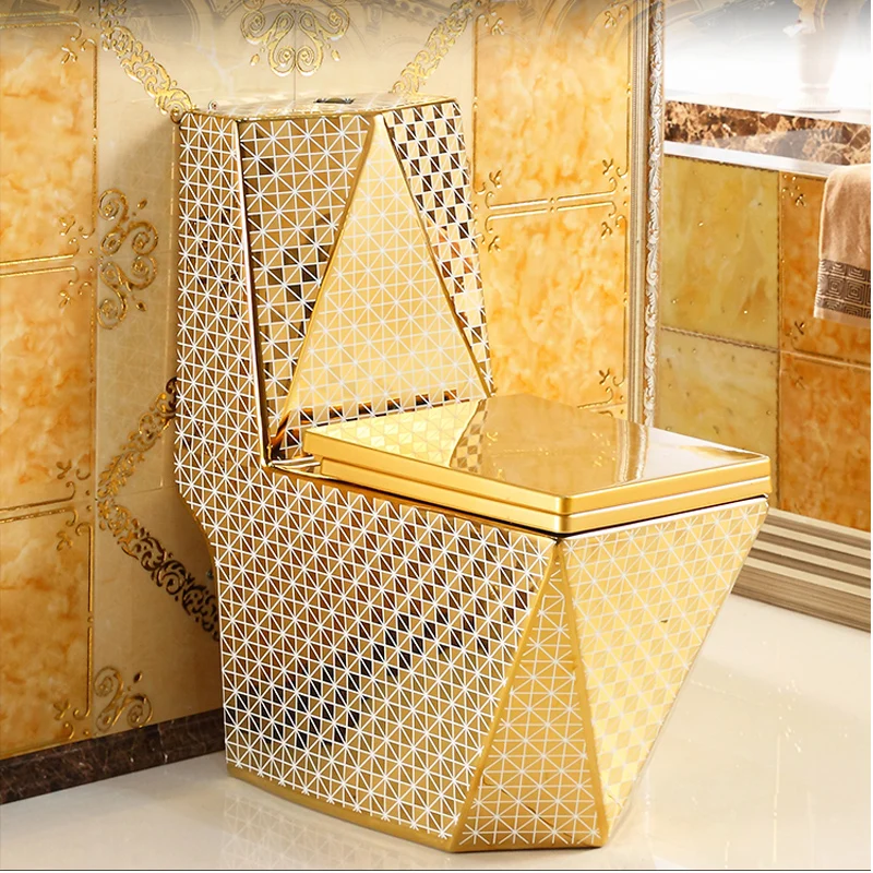 New Bathroom Golden Design Water Closet Ceramic One Piece Floor mounted Indoor Gold Plated Toilet