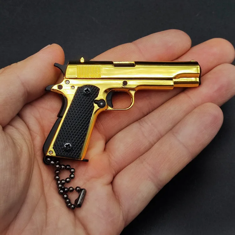 1:3 Bright Silver/gold-plated 1911 Metal Gun Model Jedi Survival Peripheral Toy Keychain Pendant Gift Desktop Decoration