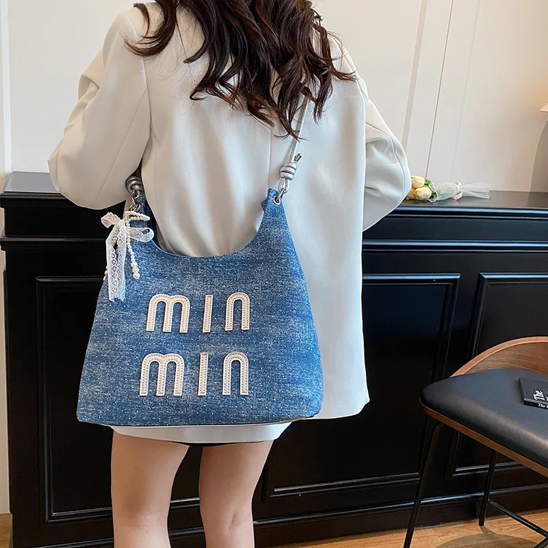 

2025 Denim Tote Bag, Luxe Crossbody Purse for Women, Spacious Shoulder Tote, Niche Day-to-Night Bag, Textured Sling Bag