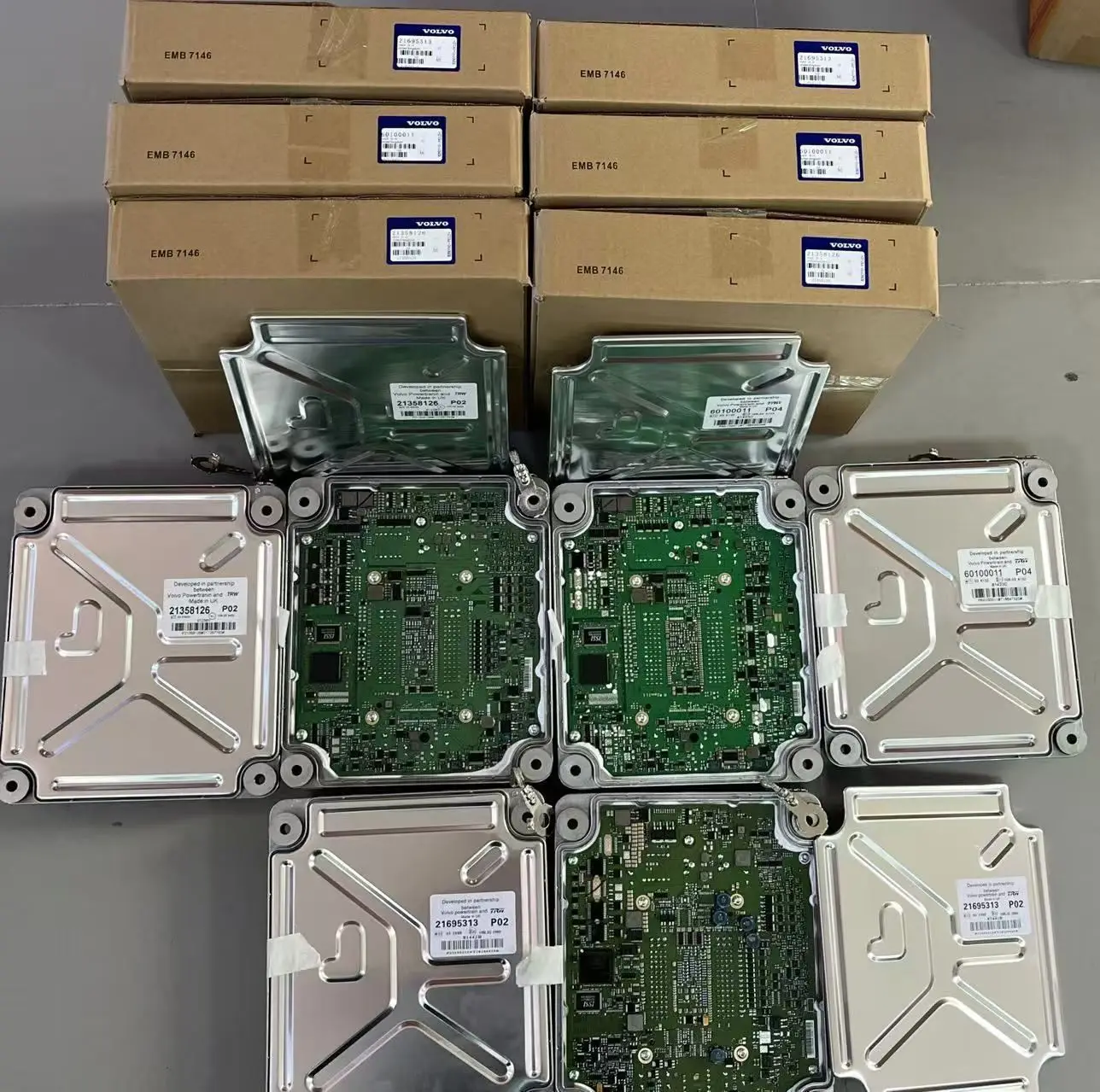 

60100007 60100007 Engine ECU Controller Computer Panel For Volvo with Program