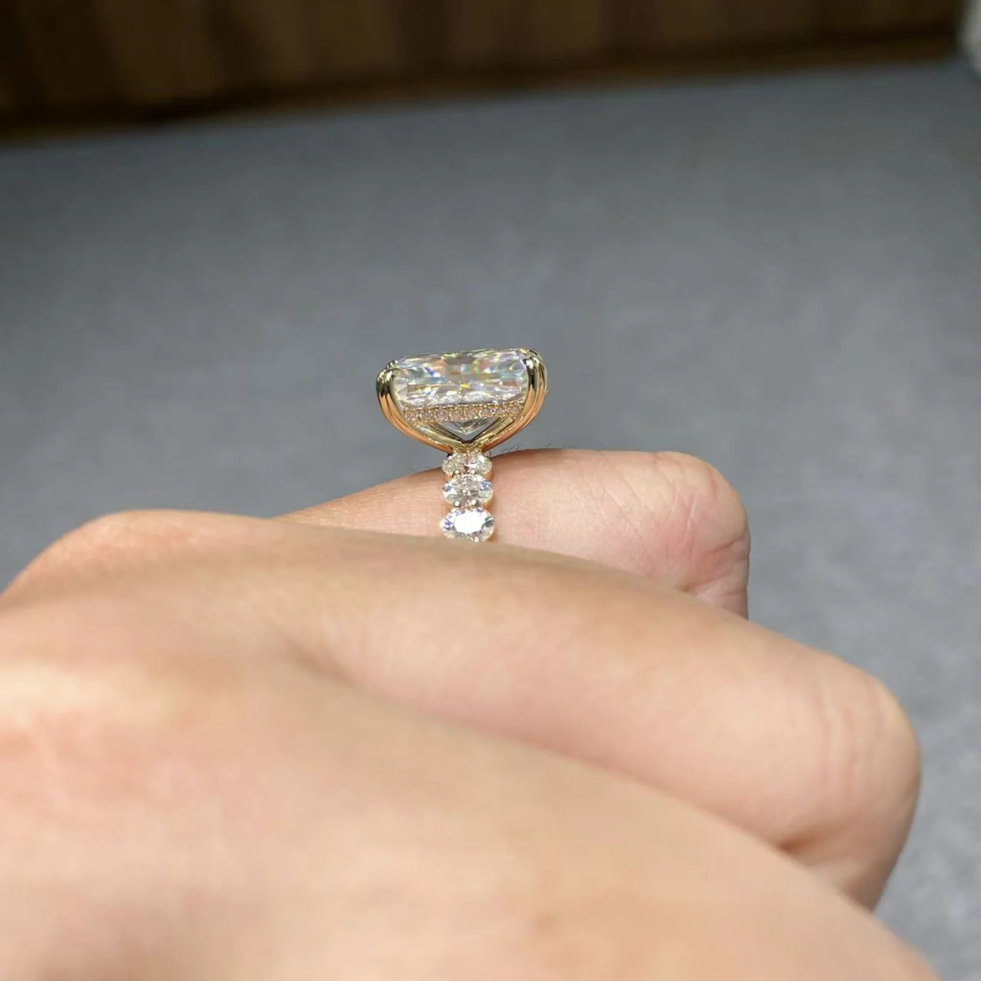 Auaogepel cincin modis Moissanite bentuk bercahaya 7 karat 9x13mm emas asli 18K 9K 14K perak 925 perhiasan mewah desainer