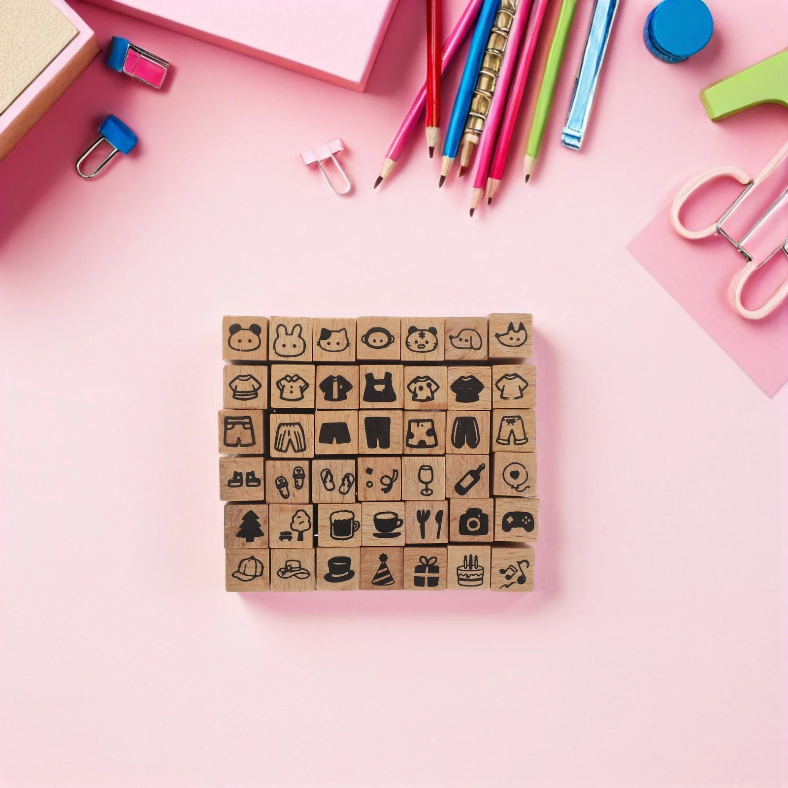 Ensemble de 42 tampons en bois et caoutchouc pour fête sur le thème des animaux, mini tampons pour kit de tamponnage, motifs d'animaux mignons, fabrication de cartes, scrapbooking