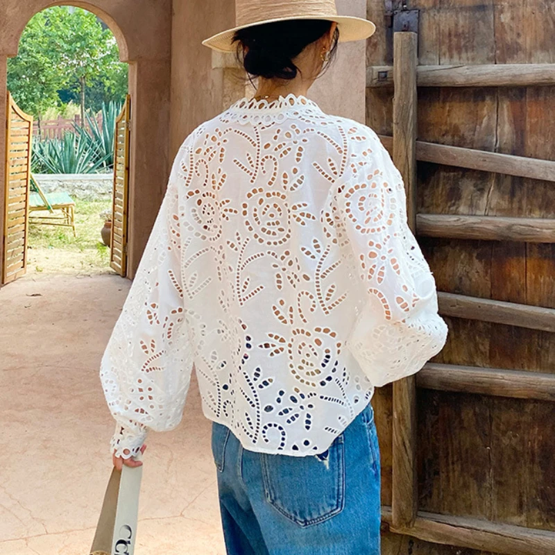 Long Sleeve V-neck White Blouses shirts Women Hollowed out Floral Embroidery Lace Cotton Boho Casual Summer Blouse Ladies Tops