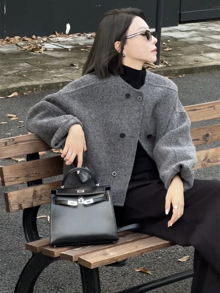 

Versatile solid color fashion two-piece set autumn and winter 2025 women simple temperament vintage jacket and pants set