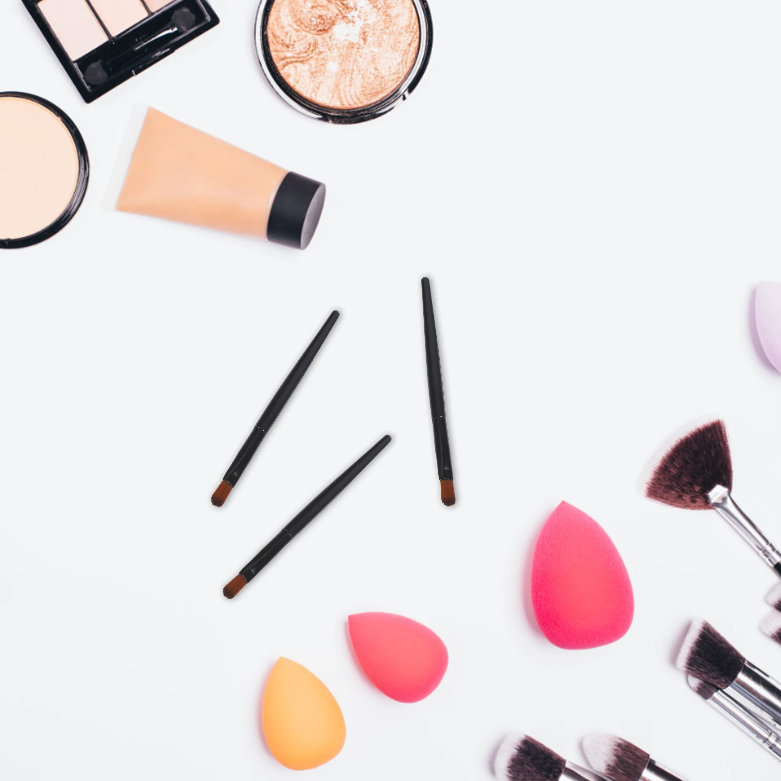 

100pcs Disposable Lip Gloss Gloss Lipstick Applicator Applicator Concealer Lip Brush Tool Travel Size Long Handle