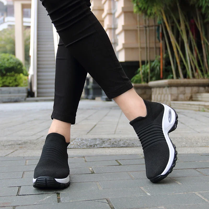Damen-Walking-Trainer, modische Fly-Weave-Socken-Sneaker, atmungsaktive, bequeme Pflegeschuhe, lässige Plateau-Loafer, rutschfest – Detail 8
