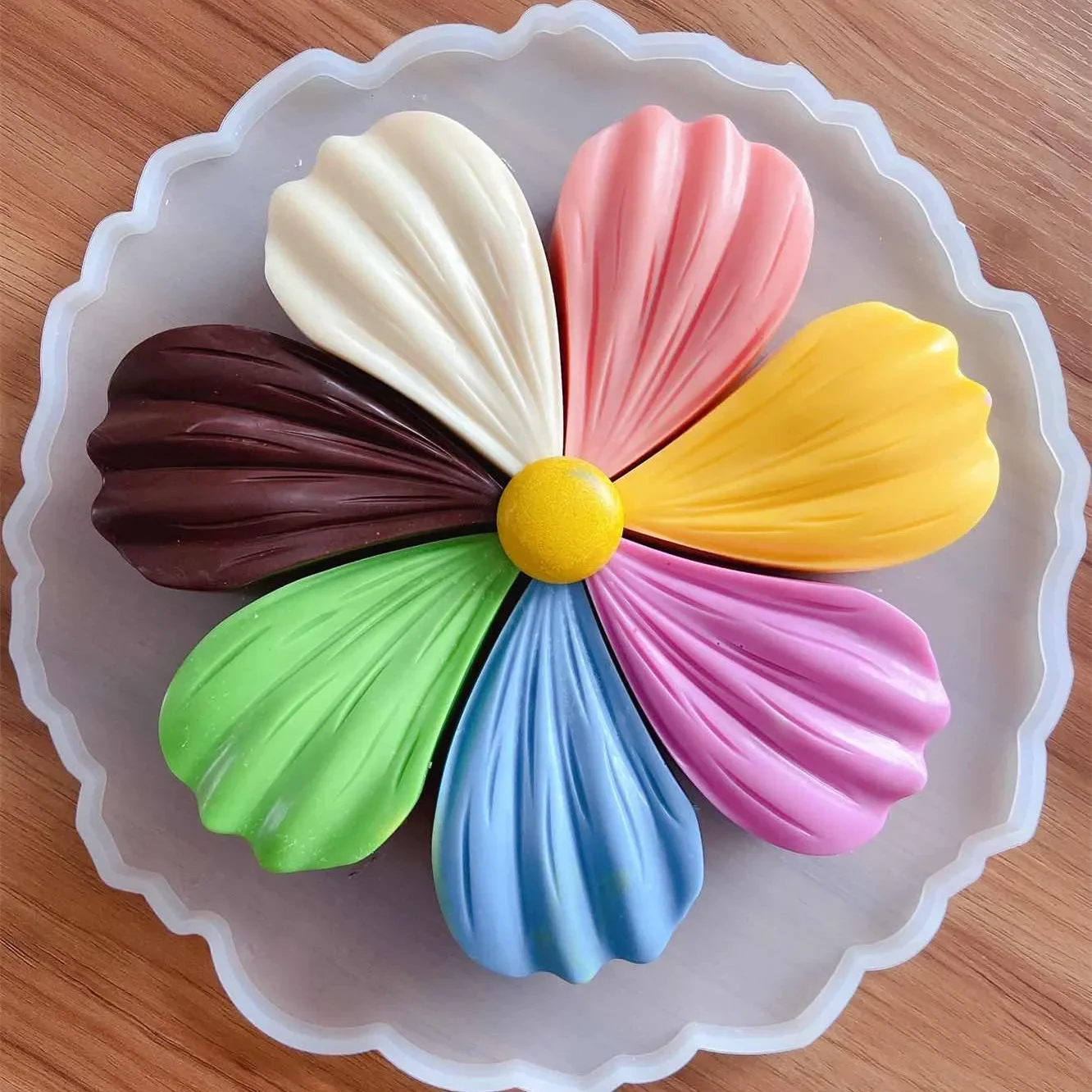 Seven Color Flower Silicone Mold 7-inch Cake Baking Plate New Baking Model Petal Grinding Tool