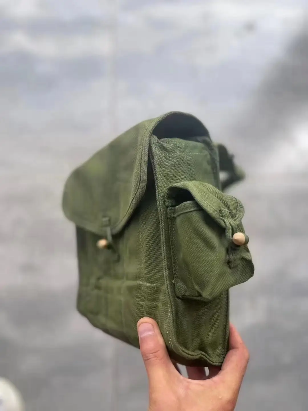 حقيبة مجلة أصلية من فائض الجيش الصيني من النوع 56 7.62 مع ختم صيني