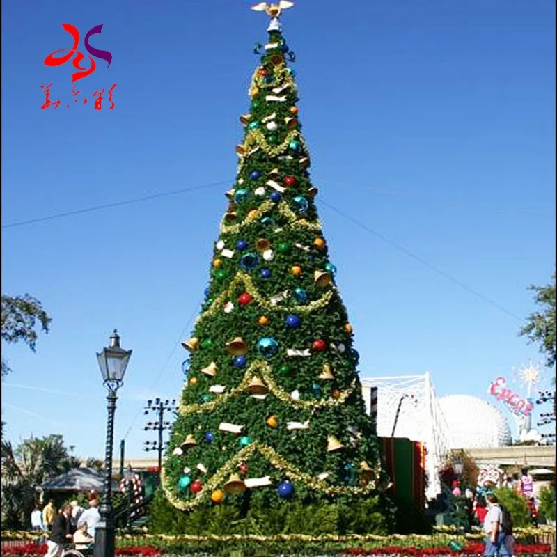 

custom.green luminous flame retardant UV resistant tree manufacturers export supermarket decorations