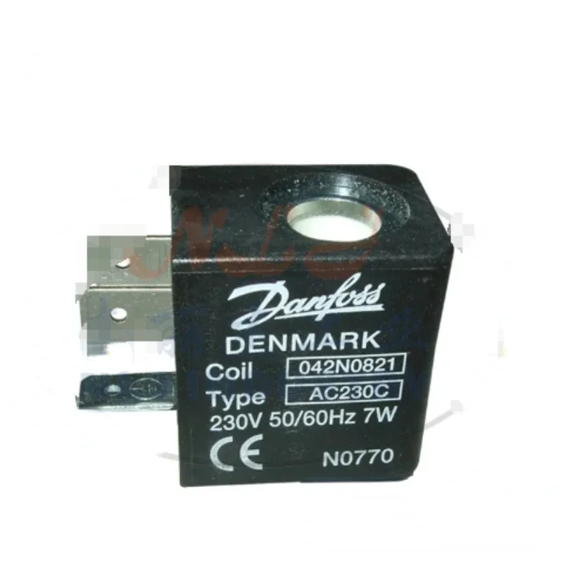 For Danfoss Solenoid Valve Coil 042N0821 042N0823 042N0824 042N0845 042N0843 042N0840 24V 50-60HZ 7W Suited Plug