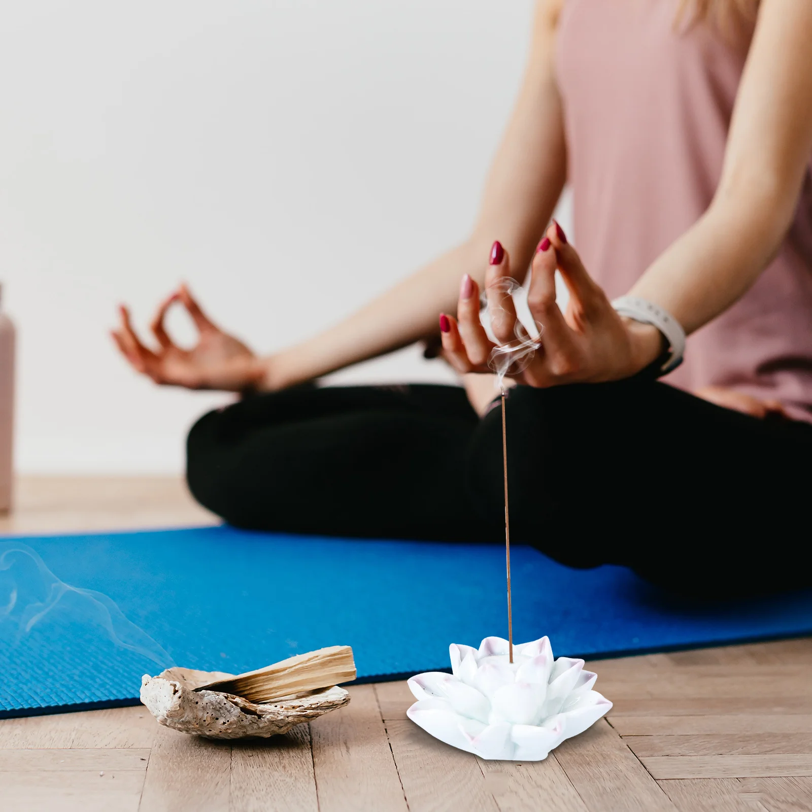 

2Pcs Incense Censer Lotus Shape Ceramic Decorative Burner for Home Office Bedroom Meditation Yoga Aromatherapy Supplies