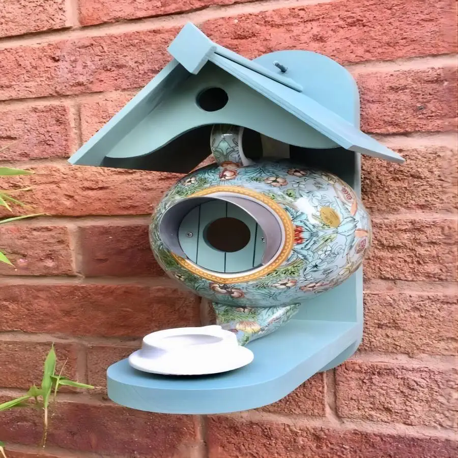 

YJQ teapot birdhouse and feeder patio decoration