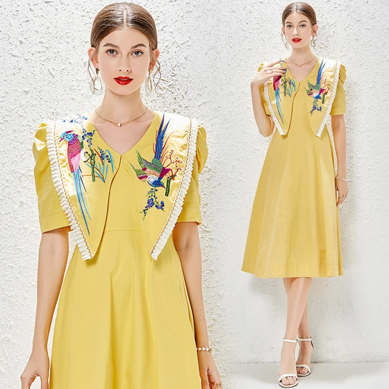 Class High Yellow Color French Puff Sleeve Sweet Summer Women Dresses Embriodery Vintage Bird Pattern Turn Down Collar Vestidos