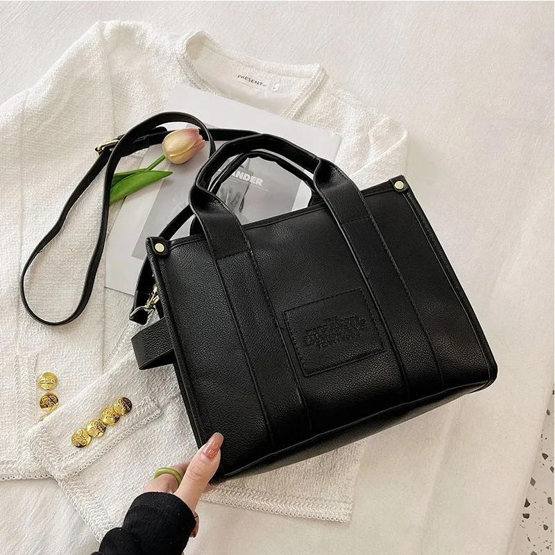 Luxury Designer Bag Totes Women\'s Handbags Brand Letter Shoulder Bags Soft PU Shopper Purses Crossbody Bags For Women Clutch