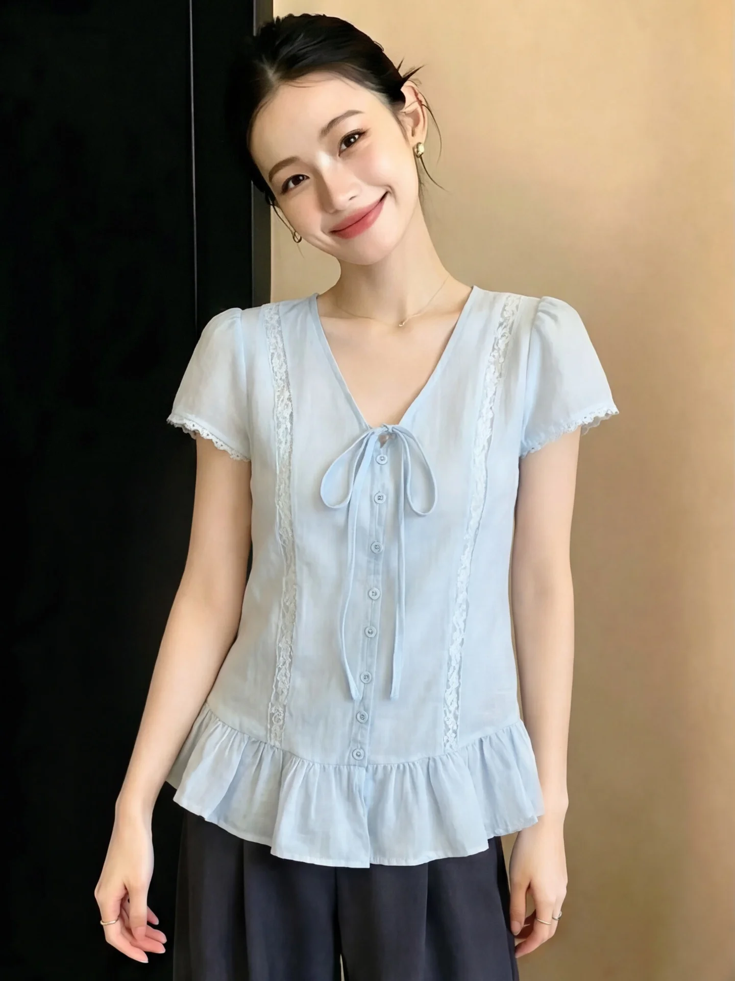 

Lace Trim Short Sleeve V-Neck Women's Shirt Belted Slimming Trendy Summer Casual Loose Feeling Fashionable Small Top