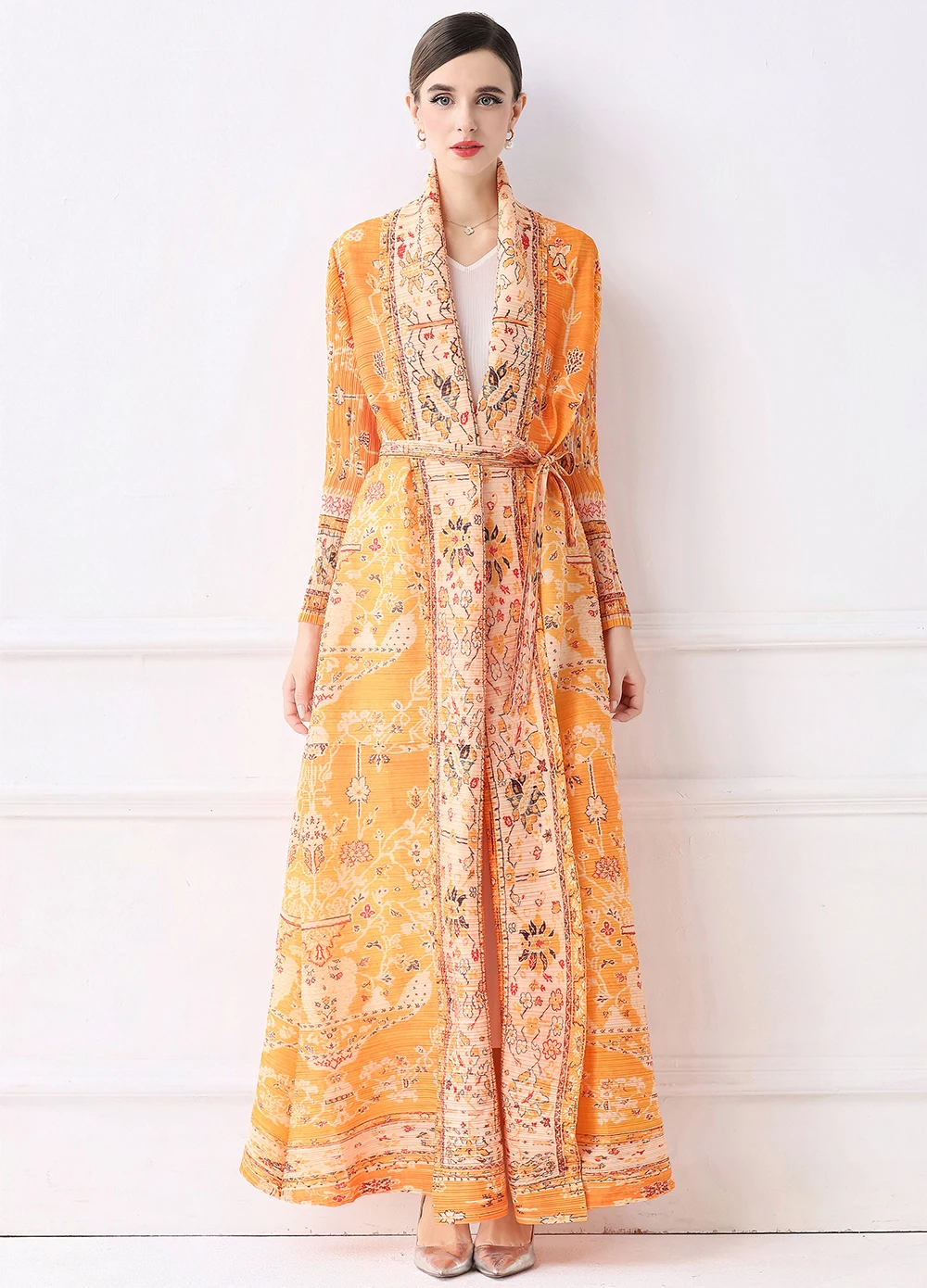 

Осеннее мусульманское женское плиссированное пальто 2025 года — свободная верхняя одежда с принтом в стиле Мияке, готовая к офисе