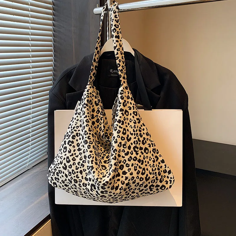 Korean Designer Canvas Bags for Women Trend Casual Leopard Print Handbags Female Shoulder Underarm Handbags Sac De Luxe Femme