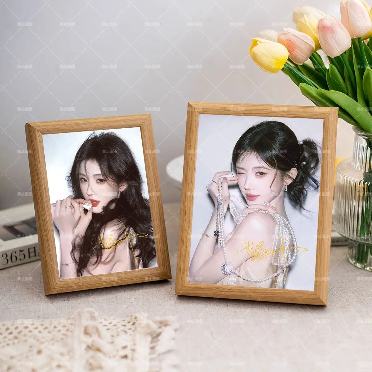 Jiu Jingyi's Celebrity-style Autographed Photo Frame Decoration For Bedroom And Living Room, A Gift For Friends And Besties