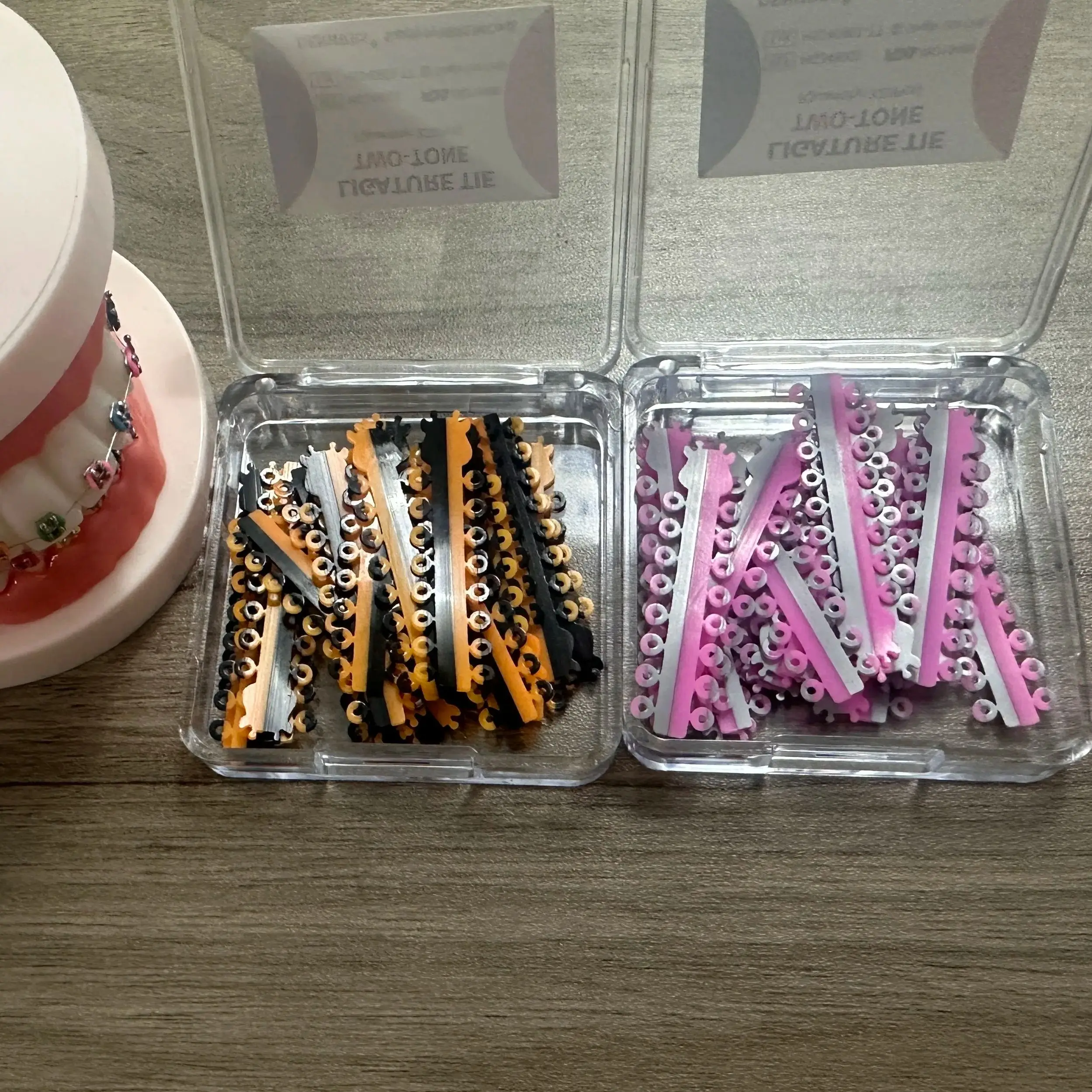 

20 палочек, ортодонтический двухцветный лигатурный галстук, эластичные резиновые галстуки, двухцветный лигатурный галстук