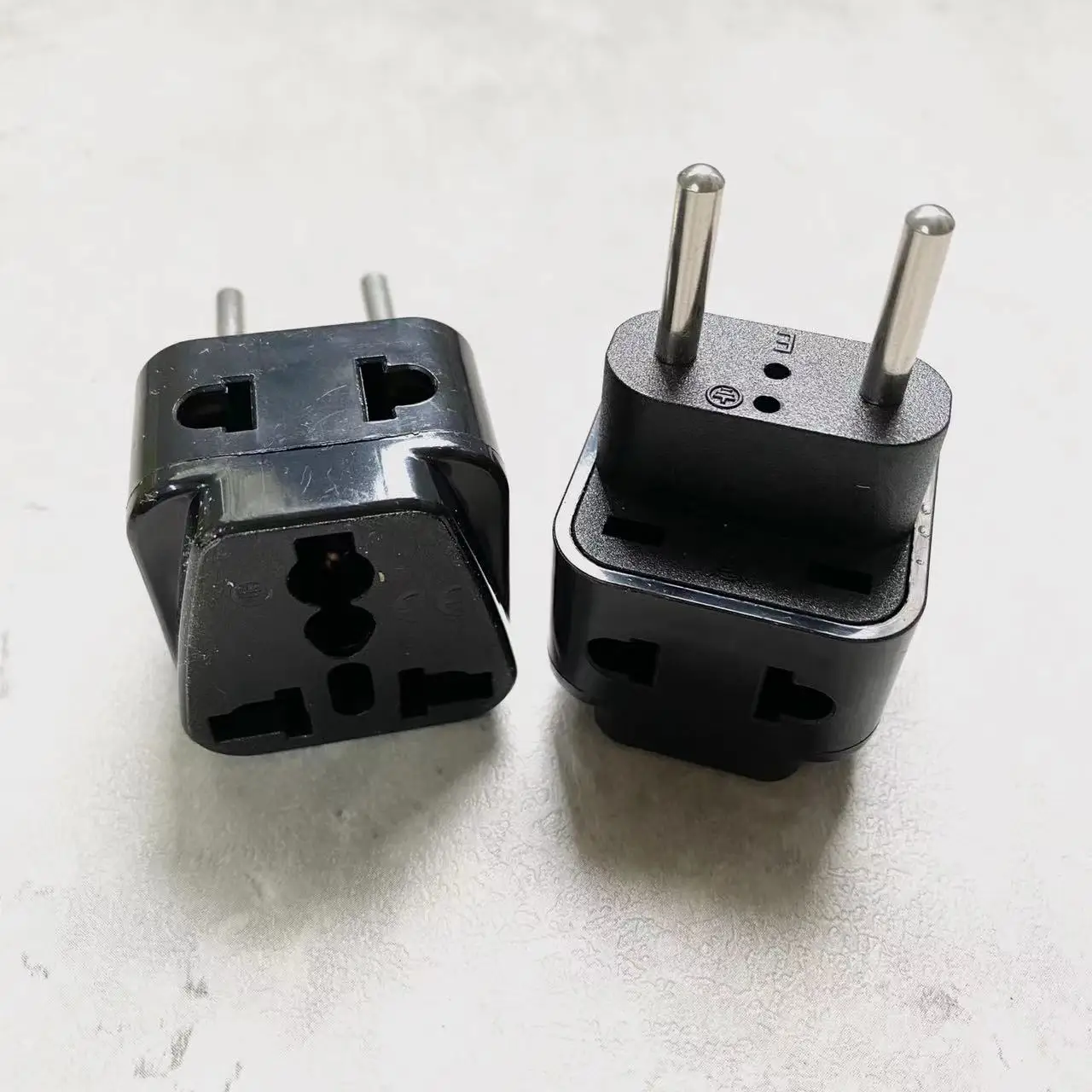 2 in 1 European EU plug socket Power Wall Travel Converter Adapter Household Plugs Power Adapter US UK AU to EU travel plug