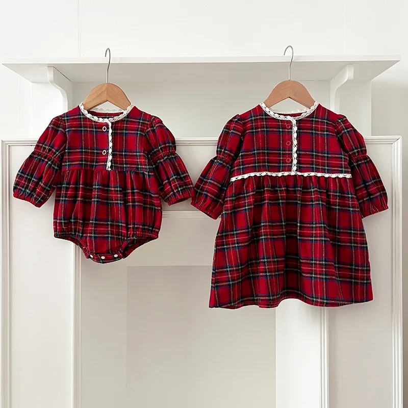 2024 Autumn New Red Checkered Dress Long Sleeve Baby Bag Butt Clothes Crawler Clothes