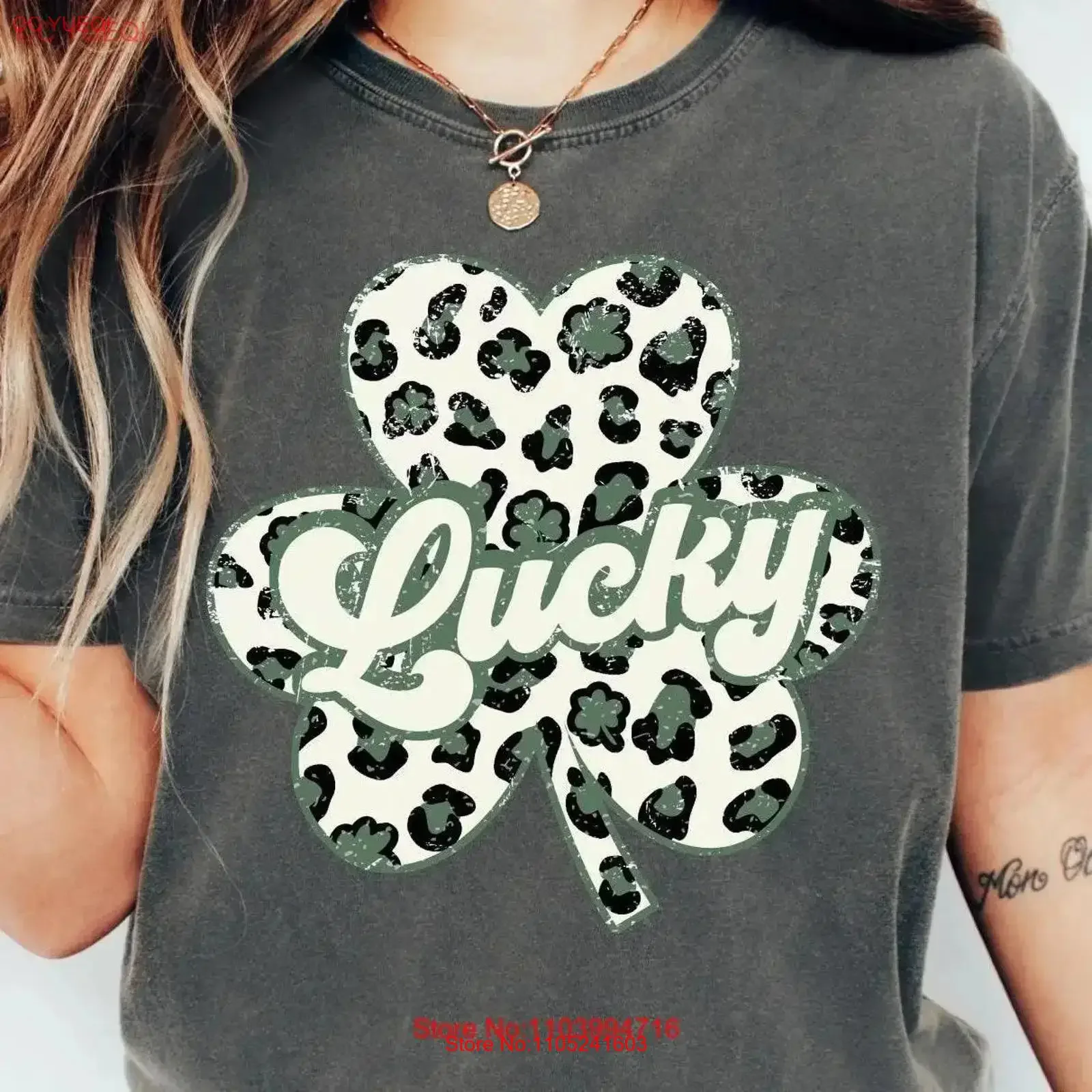 Leopard Shamrock T Shirt Trendy Aesthetic St Patricks Day Lucky Charm vintage Washed Unisex homme Versatile designer clothes