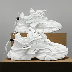 Zapatillas de deporte blancas para Hombre, zapatos deportivos informales con cordones, vulcanizados, ligeros, para caminar