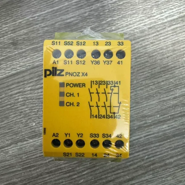 

1pc X4 24vdc 3n/o 1n/c Safety Relay 774730 New Brand New Original Spot Plc