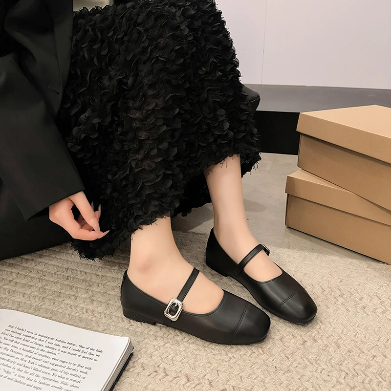 

Single Thick Heel Shoes Elegant Classic Retro Square Toe Comfortable Soft Shallow Cut Low Heel Women's Shoes