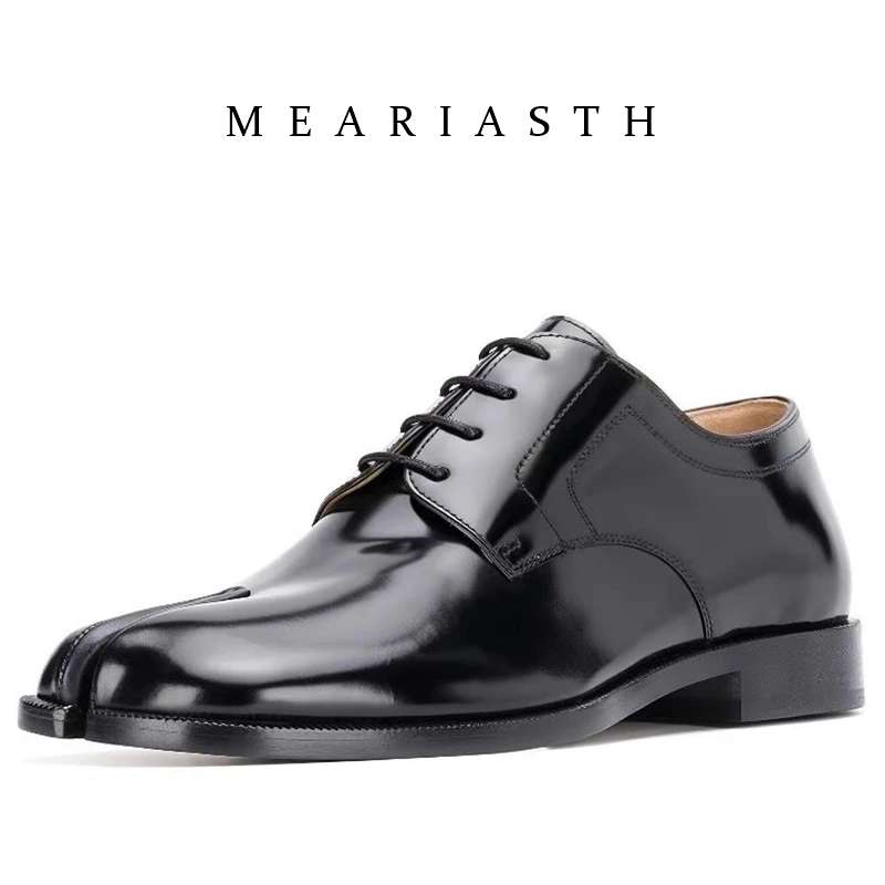 Women's Tabi Shoes 2026 Split Toe Flats British Style Leather Shoes for men Fashion Marry Janes Pig Hoof Shoes Woman Loafers