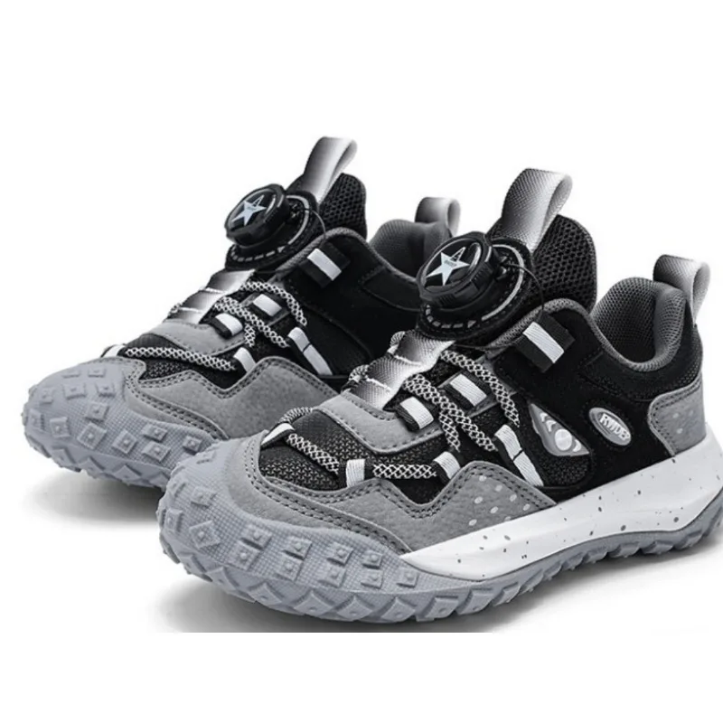 

Children's Running , Outdoor Shoes, Four-season Sports Shoes, Soft-soled Lightweight Boys' Running , Medium and Large