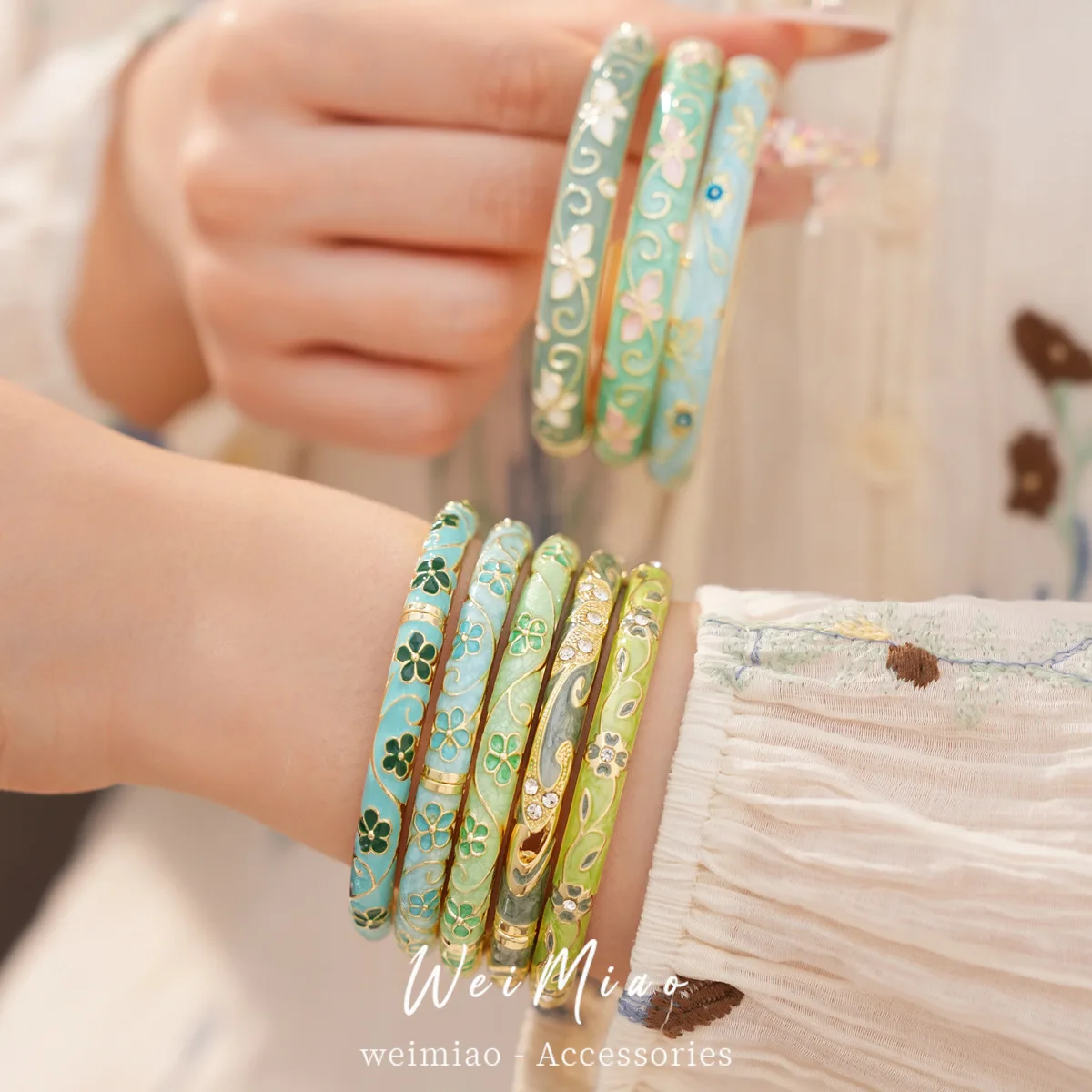 Pastel Green Enamel Flower Bangle Set Vintage Floral Printed Thin Cuff Stackable Spring Garden Style Sweet Wristband Women