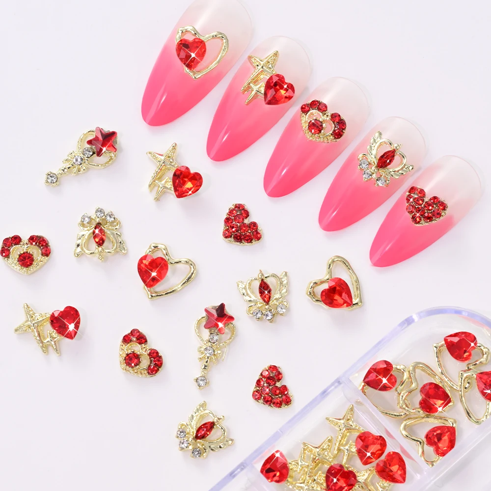 30 Piezas de Adornos de Uñas con Diamantes de Imitación en Forma de Corazón con Incrustaciones de Diamantes Rojos, Decoración de Uñas con Pedrería Dorada Brillante en 3D, Regalo de San Valentín para Niñas