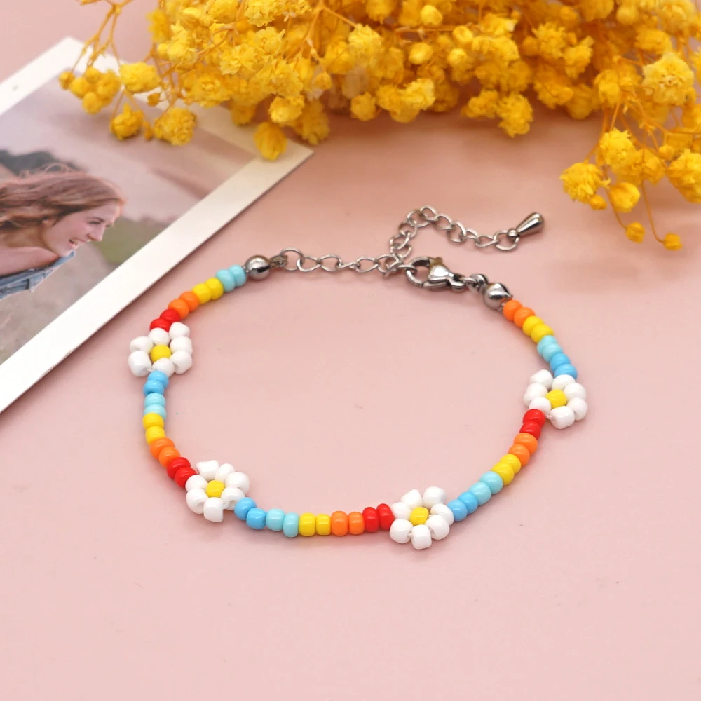 Go2Boho-pulsera de margaritas y flores para mujer, joyería de verano, brazaletes bohemios con cuentas de semillas de arcoíris, cadena de acero inoxidable, cierre de langosta