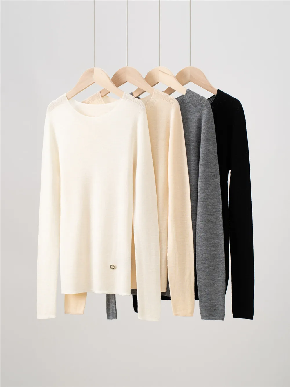 

Women's Clothing 25 Early Autumn New Wool Round Neck Solid Color Knitted Long Sleeved Casual Versatile Top