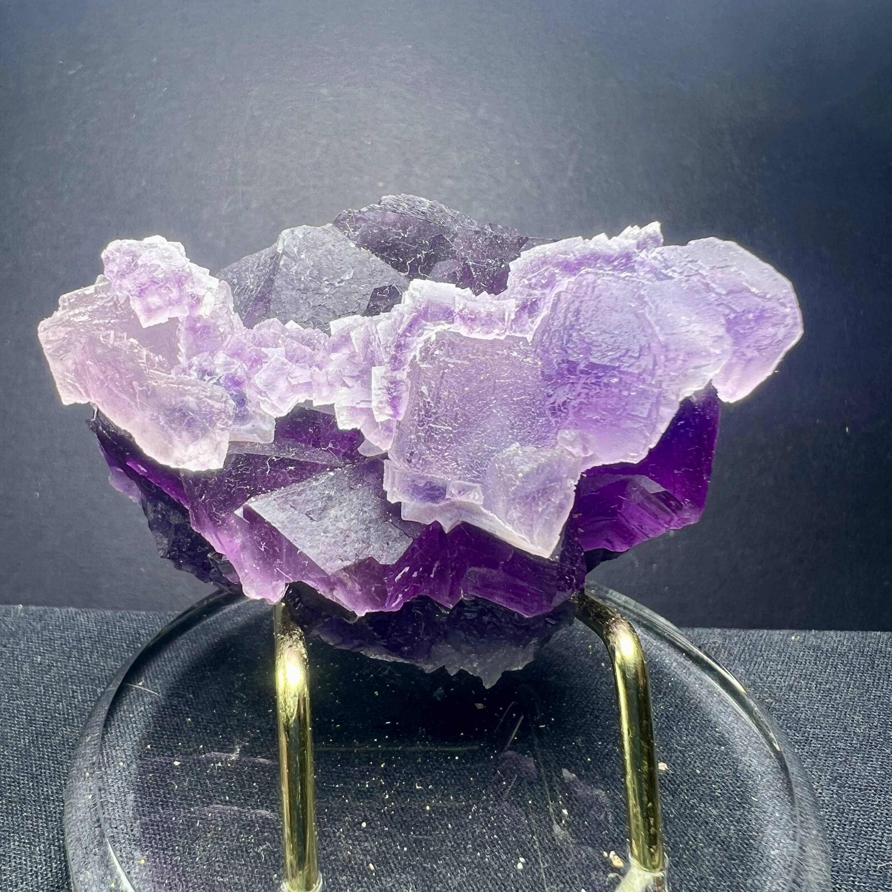 

natural secondary fluorite crystal specimen, mineral raw stone, collection stone, decorative stone, geological science