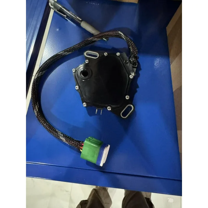

New 252927 Multifunction Transmission Switch Suit For Peugeot 207 307 Citroen C4 C5 SKRZ 252927 307207508 307207508 CMF-930400