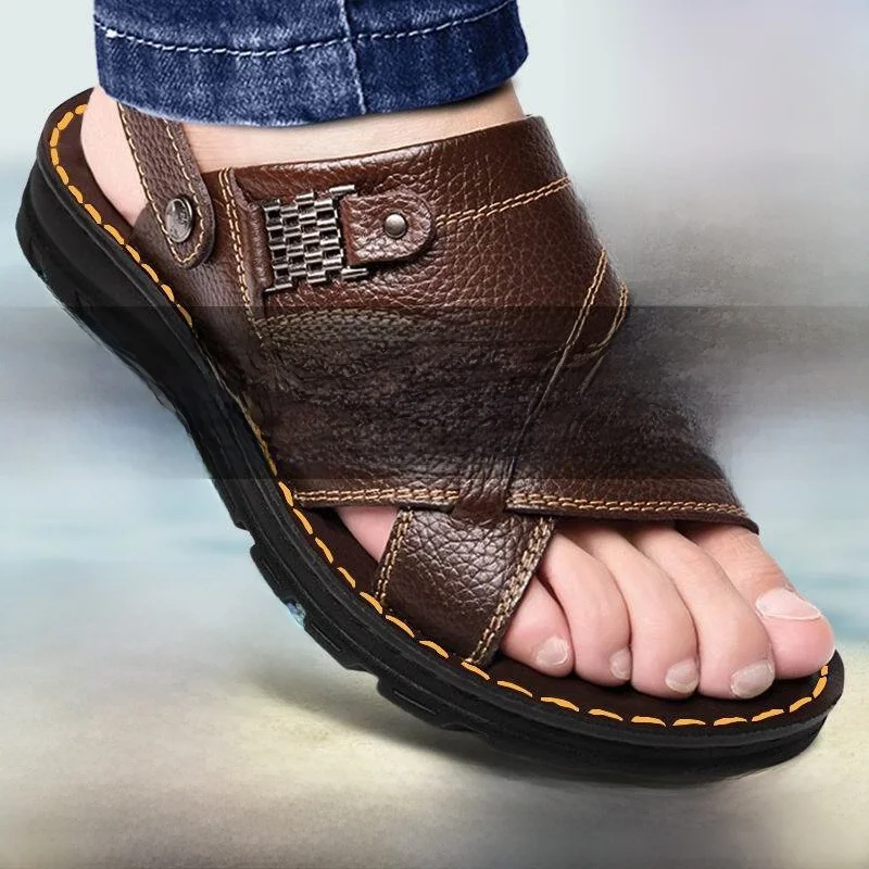 

2026 New Men's Leather Sandals Massage Sole Casual Beach Shoes Comfortable Breathable Slip-On Summer Flip Flops Wear-Resistant