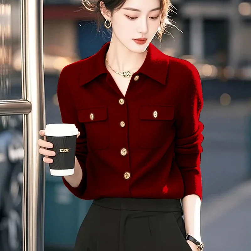 

Элегантная женская трикотажная футболка с длинными рукавами, пуговицами спереди и карманами, офисная одежда, классический стиль, облегающий топ