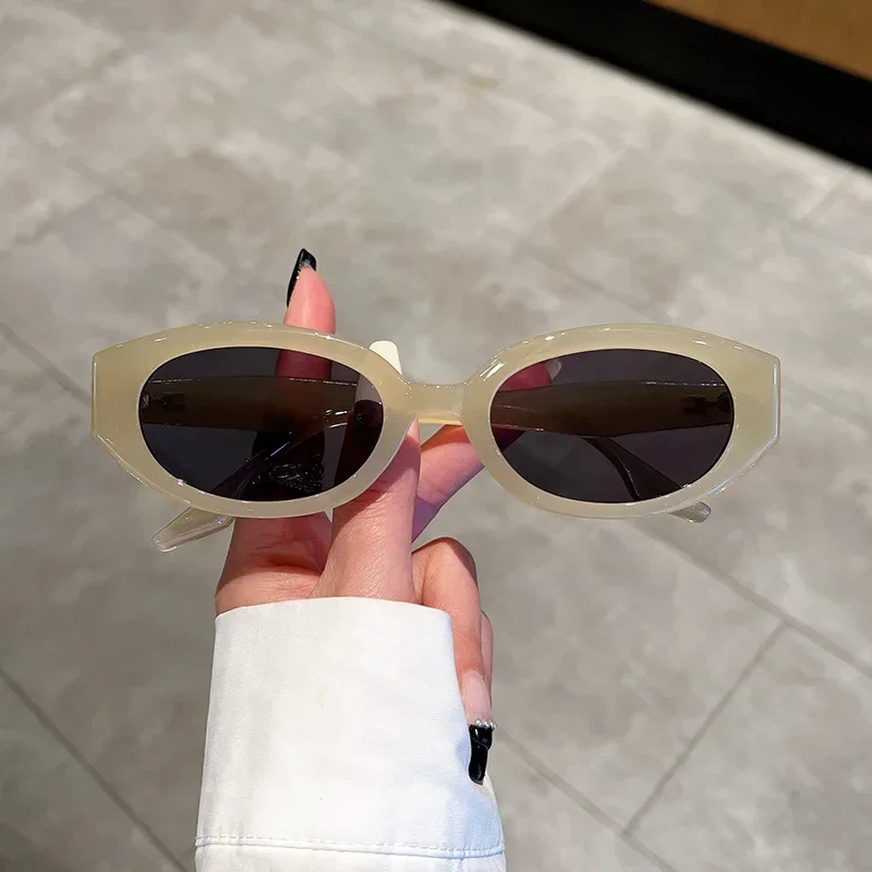 Vintage Oval Sunglasses Women Fashion Retro Female Sun Glasses New Trendy Luxury Brand Designer UV400 Lady Shades Eyewear