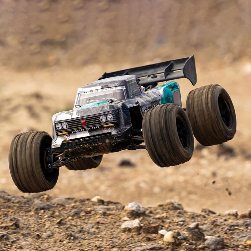 

JJRC Q146 High-Speed Ample Power RC Racing Electric Four-Wheel Drive Alloy Off-Road Sports Big Foot Short Card Toy Gift