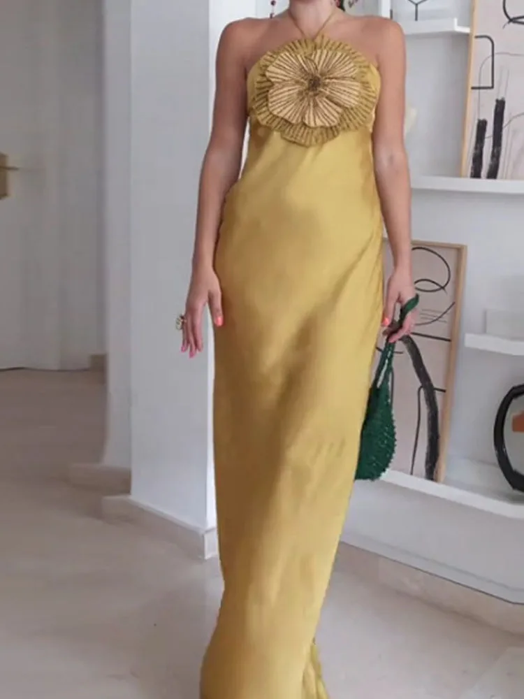 ชุดเดรสออกงานทรงเอไลน์เอวสูง ดีไซน์หรูหรา ประดับลูกปัดปักลายดอกไม้ 3 มิติ สายคล้องคอแบบเซ็กซี่ ผ้าซาตินเนื้อแน่น ยาว