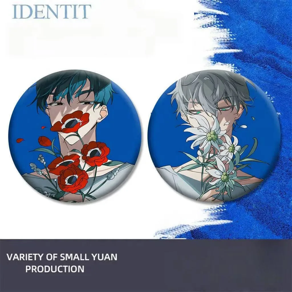 

AlienStage, сцена особой формы с высоким внешним видом и изысканным просом, коллекция аниме-подарков от студентов вокруг.