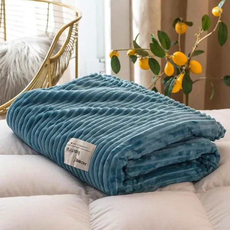 32 Cheap High quality Hot sale 200x230cm brand plaid Blanket super soft throw fleece blankets on the bed winter plaid bedspreads