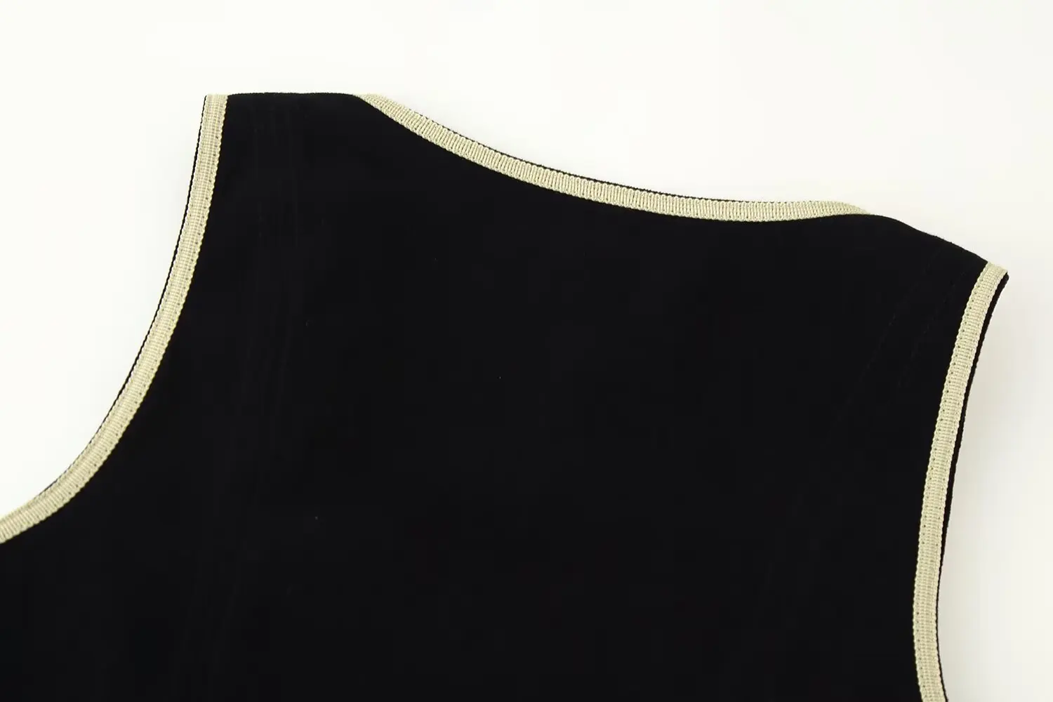 NLZGMSJ 2026 Herbst Kontrast-Tanktops Ärmellose Weste Damen Streetwear Urlaubstop Damen Retro Figurbetontes Top – Detail 7
