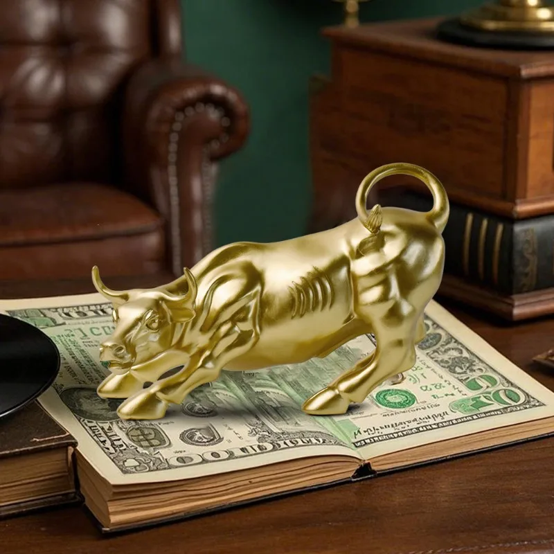 

Wall Street Bull Statue, Golden Bull Sculpture, Living Room, Cabinet, Office Desktop Decoration, Animal Statue
