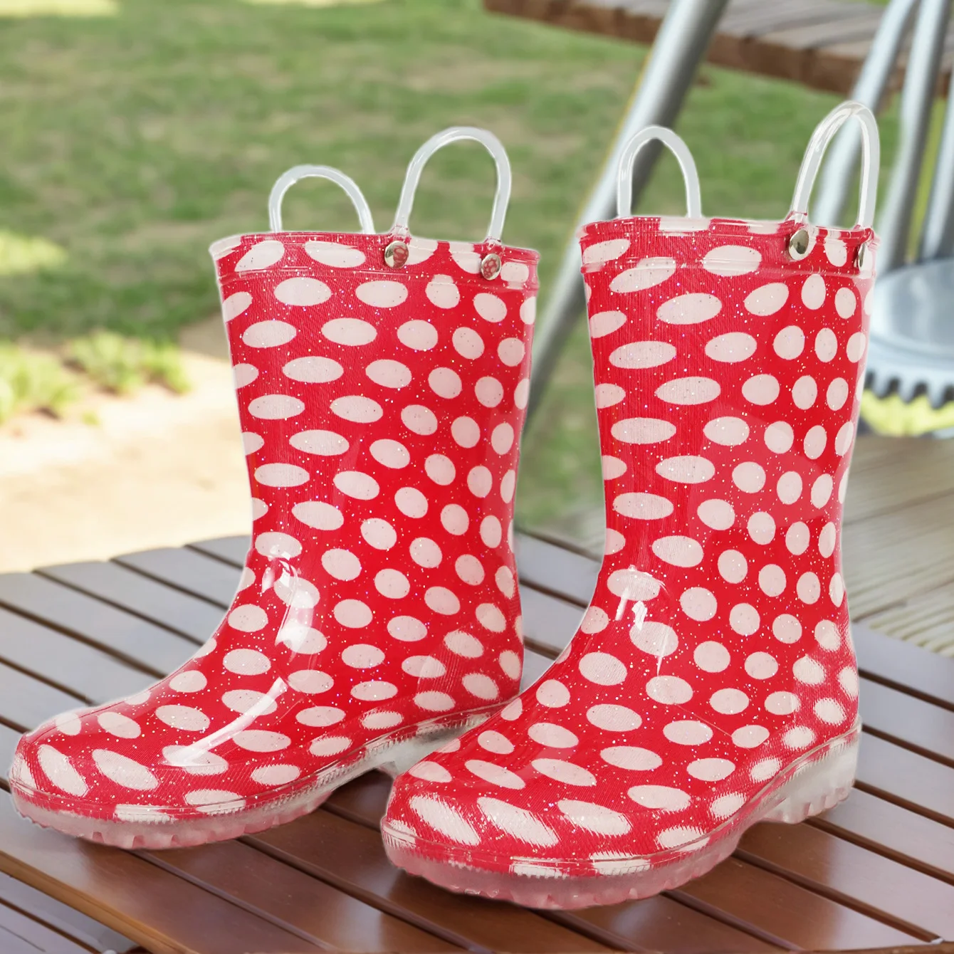 

Детские водонепроницаемые резиновые сапоги с красной подошвой, белыми точками и LED-подсветкой для малышей, девочек и мальчиков